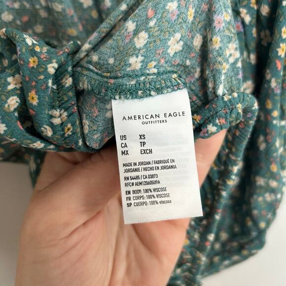 American Eagle Outfitters Green Floral Open Back Tie Crop Top Women’s Size XS - Picture 5 of 6